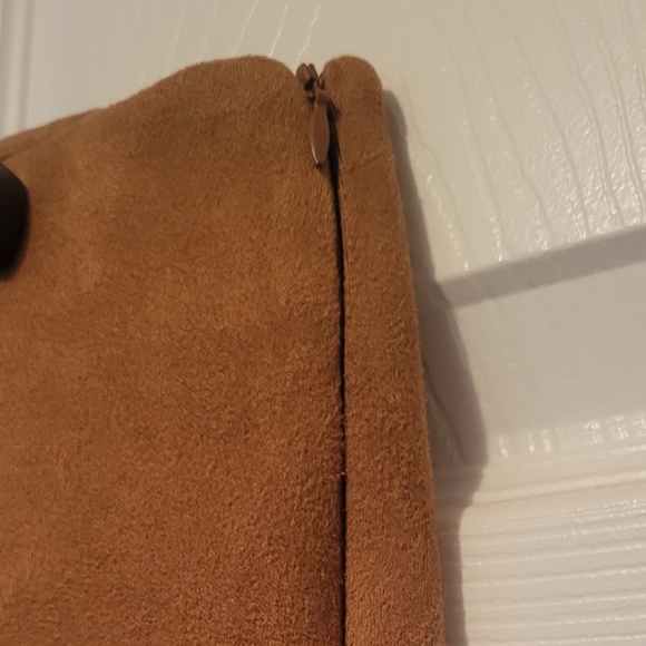 Pants - Picture 3 of 3